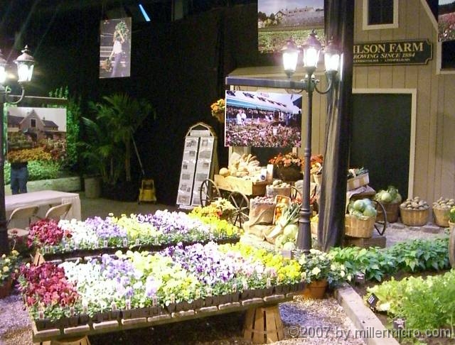 070323FlowerShow644 